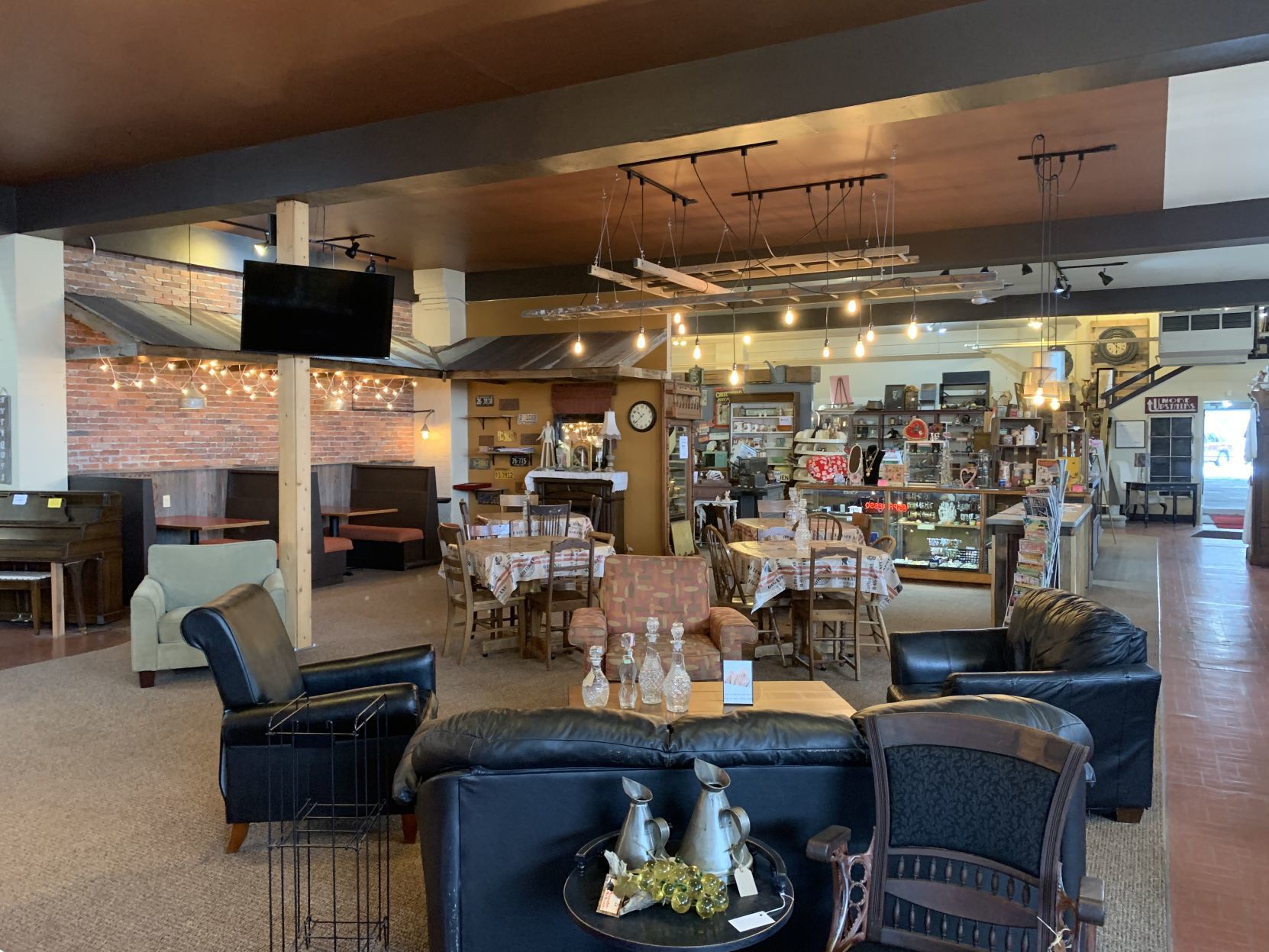 Marketplace 3301